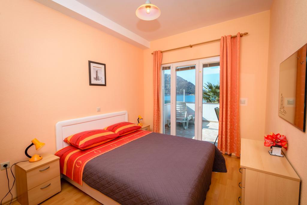 Apartments Galeb بلاتشي المظهر الخارجي الصورة
