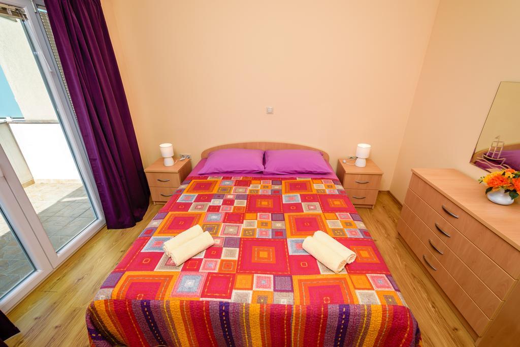 Apartments Galeb بلاتشي المظهر الخارجي الصورة