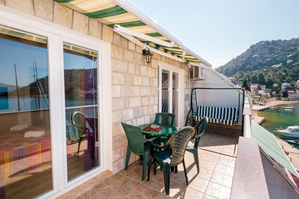 Apartments Galeb بلاتشي المظهر الخارجي الصورة