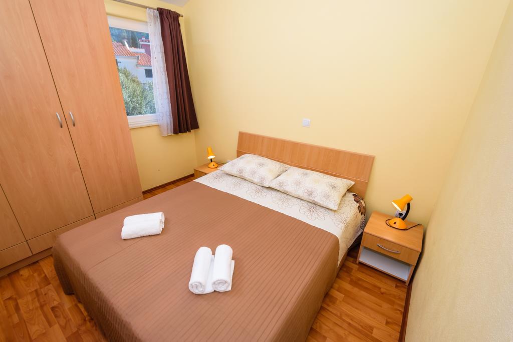 Apartments Galeb بلاتشي المظهر الخارجي الصورة
